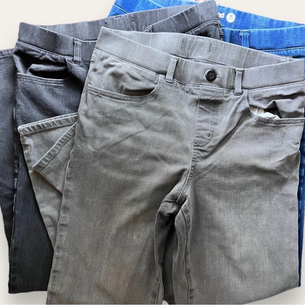 Lot of 3 Betabrand Straight-Leg Jeans in Navy, Black, Gray - Picture 3 of 8